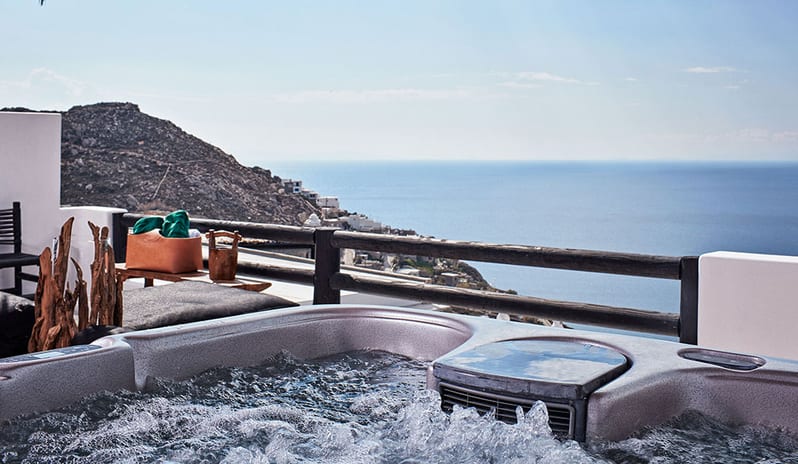 Myconian Utopia Resort-Heavenly Retreat Outdoor Jacuzzi Guestroom 2_18043